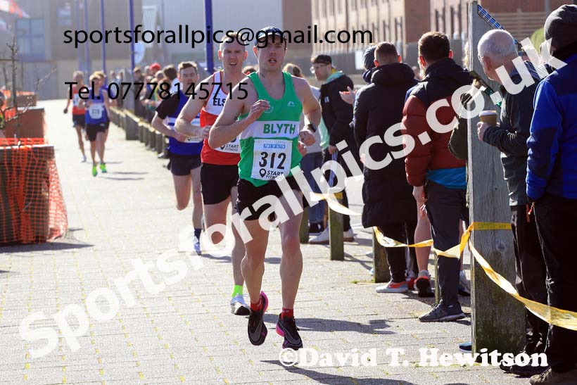 The 2023 Blyth 10k Road Race. Photo: David T. Hewitson/Sports for All Pics